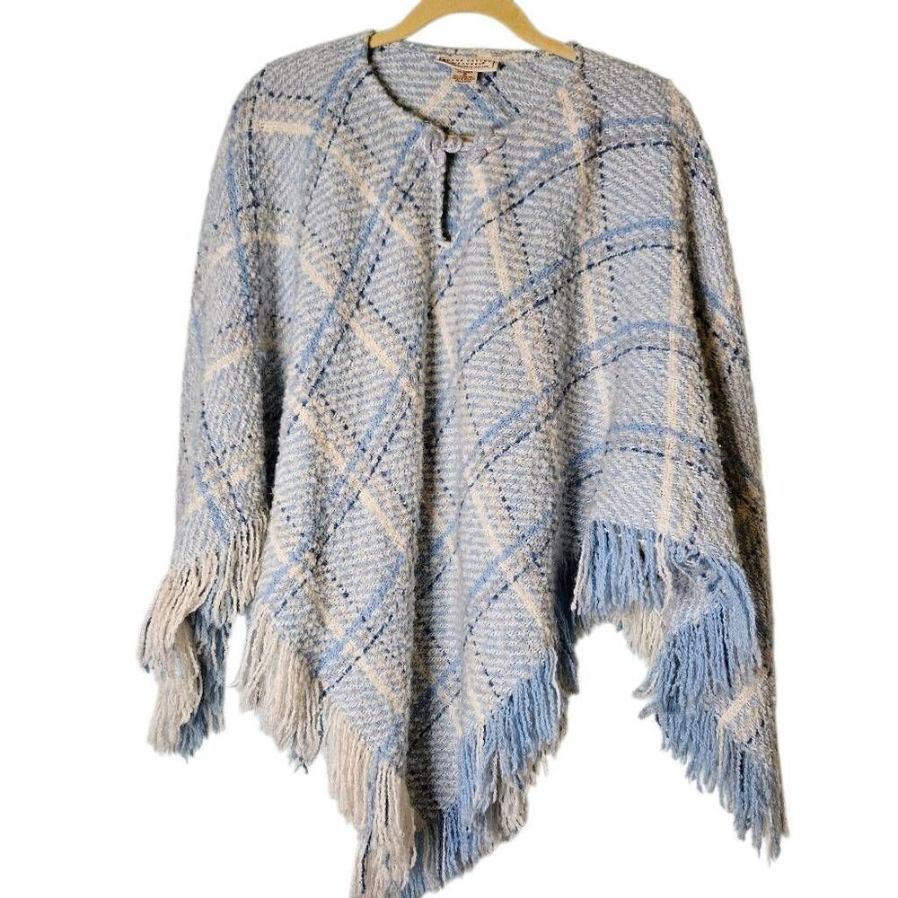 Vintage Boyne Valley Weavers poncho cape from Ireland. Handcrafted.